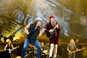 AC/DC’nin ‘Power Up’ albümü 18 ülkede bir numaraya yükseldi