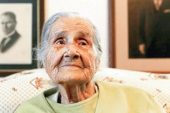 106 yaşında sergi açtı Sabiha Özar