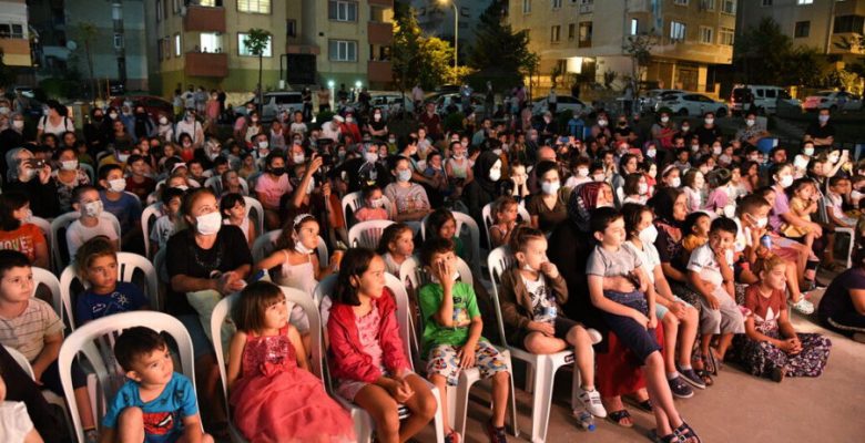 Kadıköy Belediyesi, Engelleri Çocuk Tiyatrosuyla Aşıyor