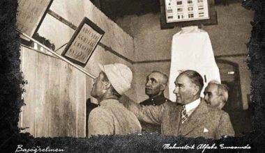 ‘Başöğretmen Atatürk’