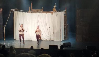 Bir ‘Kavuklu Hamlet’ sahnede