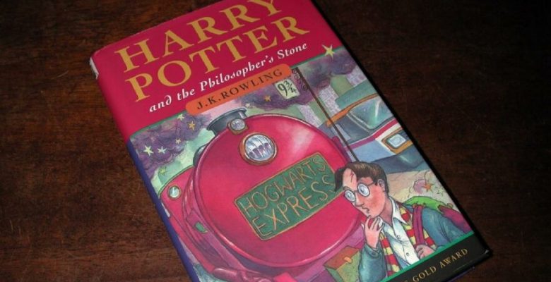 10 TL’ye aldığı Harry Potter kitabı zengin etti