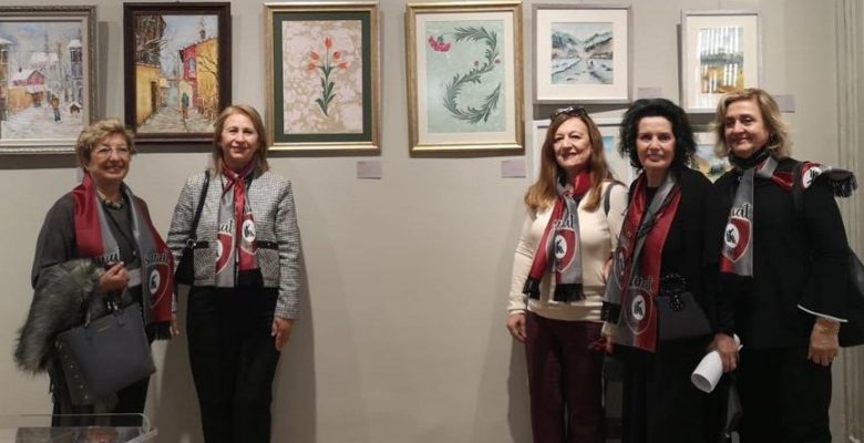 İstanbul Kız Lisesi’nin 44 kadın ressamından sergi