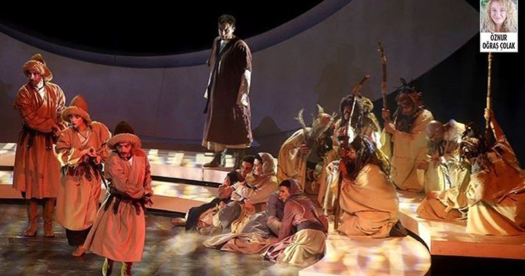Devlet Tiyatrosu’nda Ozan Uçar’ın yönettiği oyun bir olgunlaşma hikâyesi