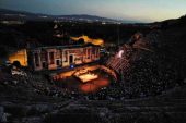 2 Bin Yıllık Amfi Tiyatro Canlandı